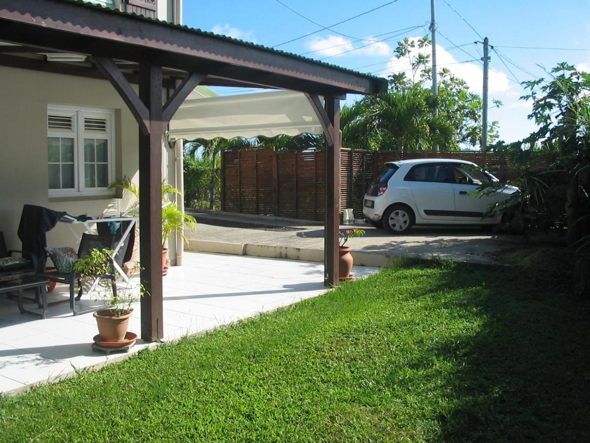 Petit Paradis Apartment Morne la Valeur Exterior foto